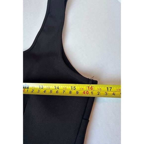 Sincerely Jules NWT Black Square Neck Sleeveless Side Zip Crop Top Size S - Picture 8 of 11